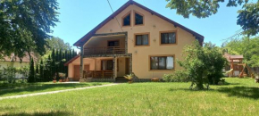 Casa Adina